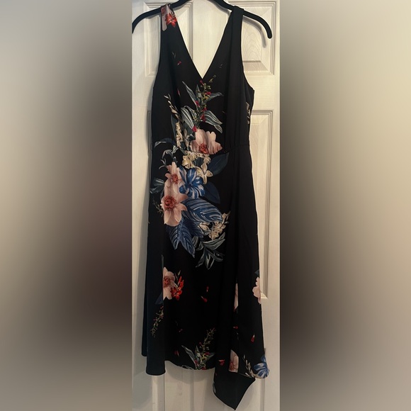 Ted Baker Trinni Jamboree Midi Floral V-Neck Flare Hem Dress - Picture 2 of 8